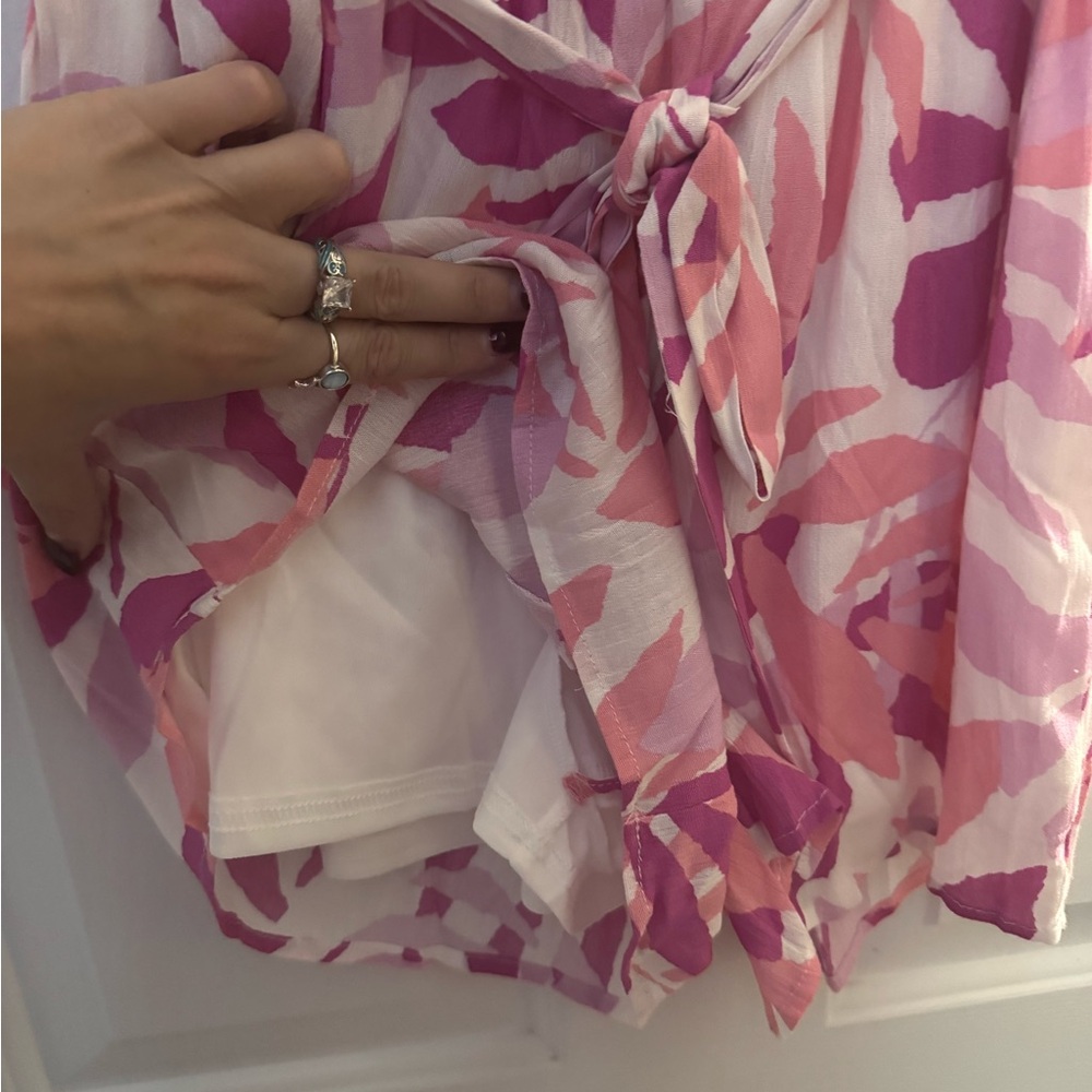 Pink Patterned Jumpsuit 🩷 - Picture 4 of 8